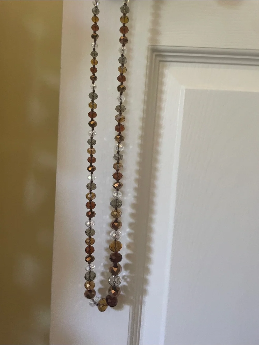 Joan Rivers Amber and Iridescent Faceted Crystal Necklace nwt - Picture 2 of 3